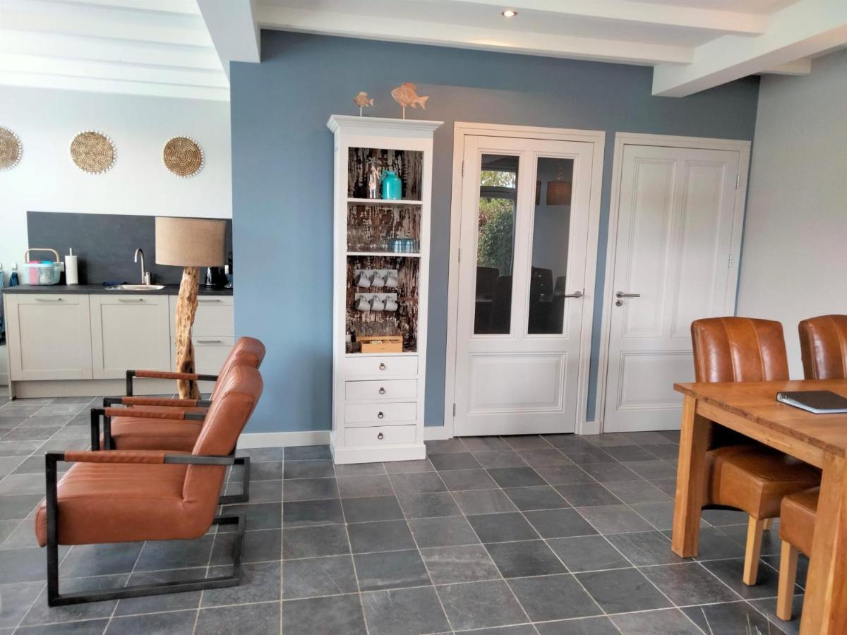Veers Buuten Bed & Breakfast